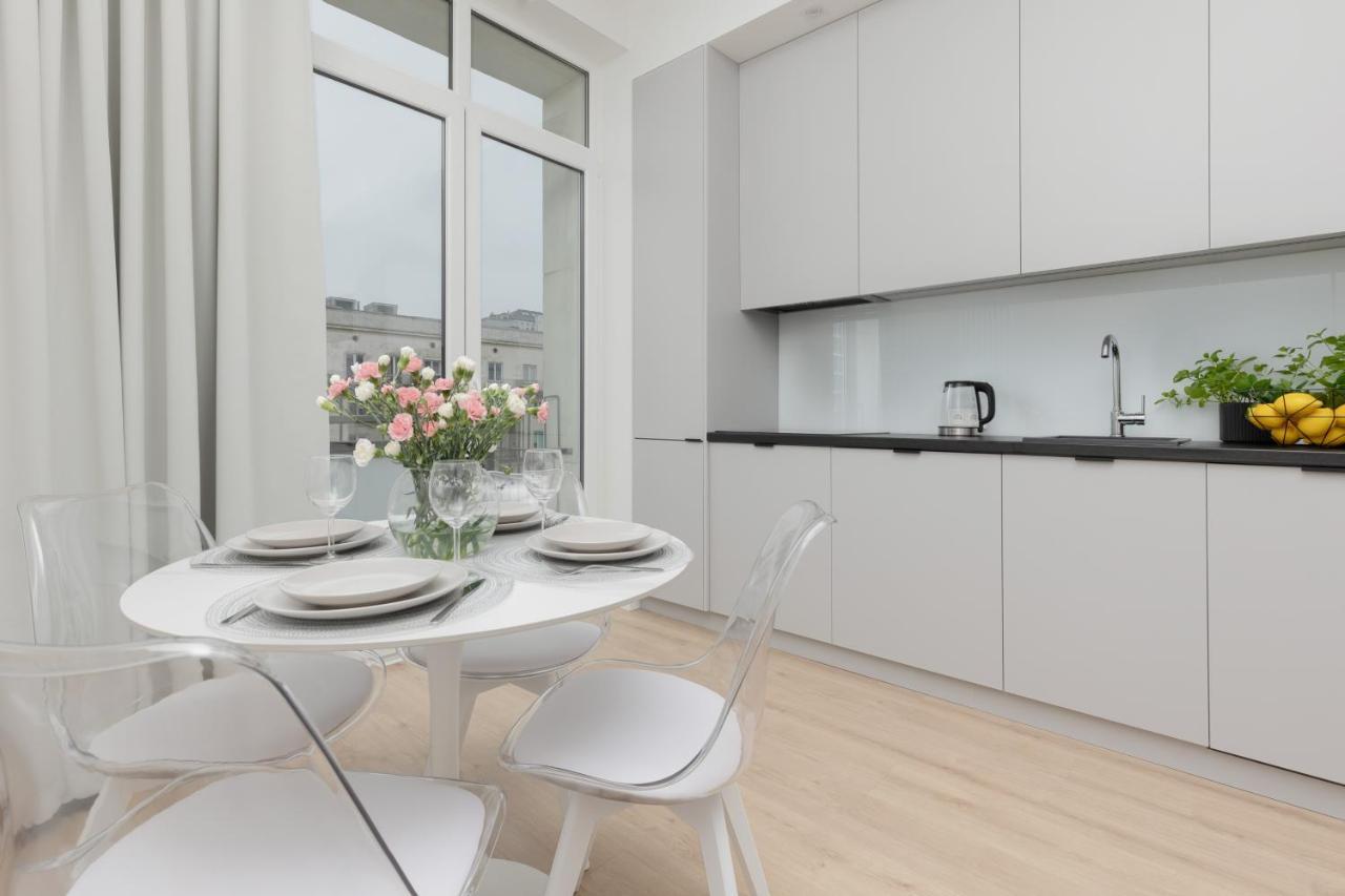 Spacious Apartment With Panoramic View Of Warsaw By Noclegi Renters Esterno foto