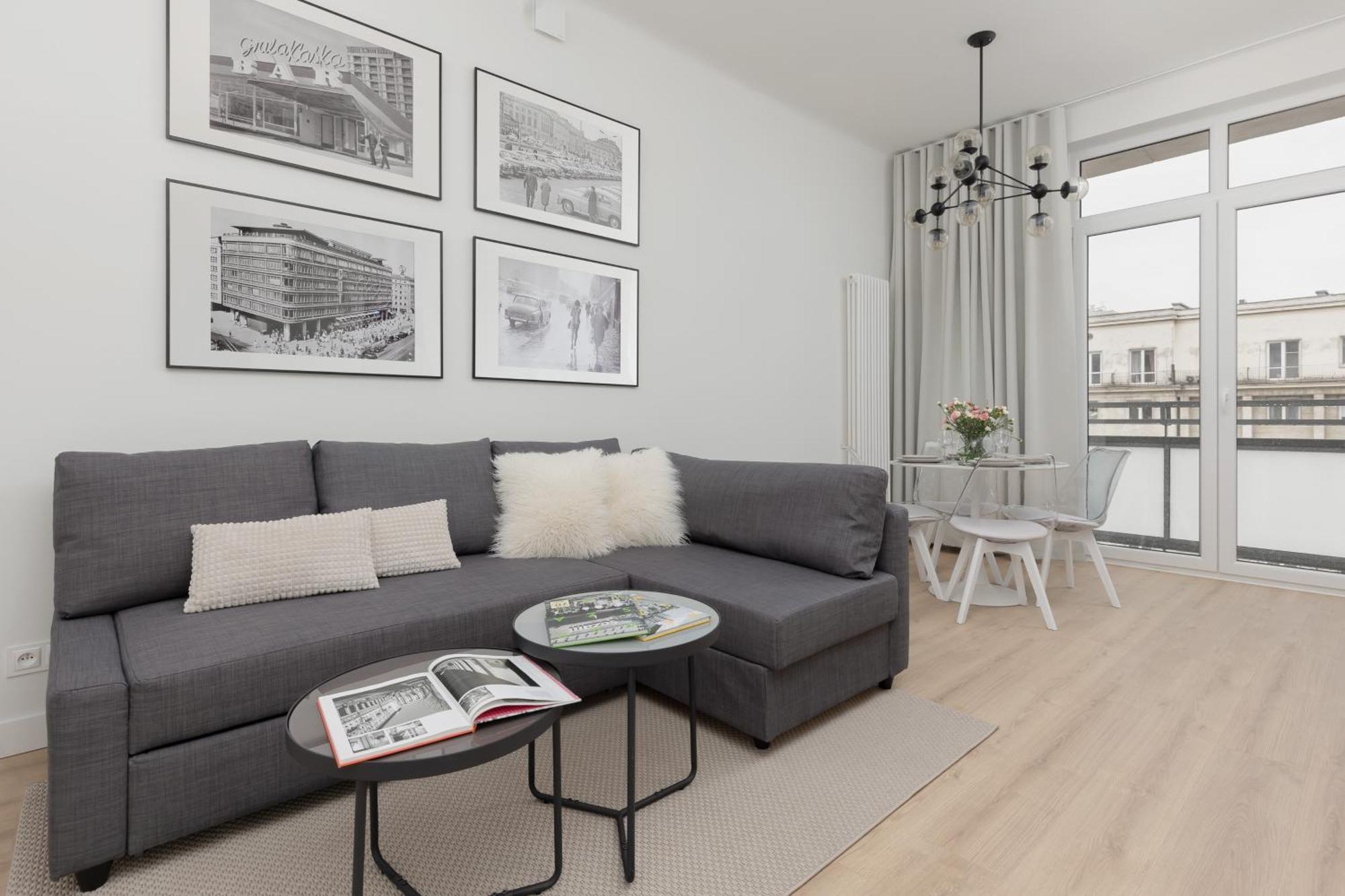 Spacious Apartment With Panoramic View Of Warsaw By Noclegi Renters Esterno foto